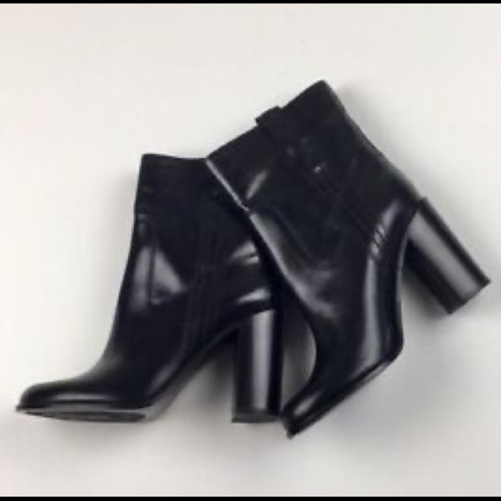 NEW Kate Spade Black Leather Booties